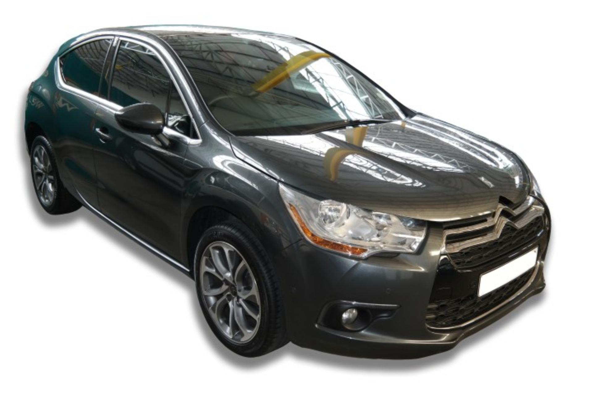 Repossessed Citroen Ds4 1 6 120 Style 2013 On Auction