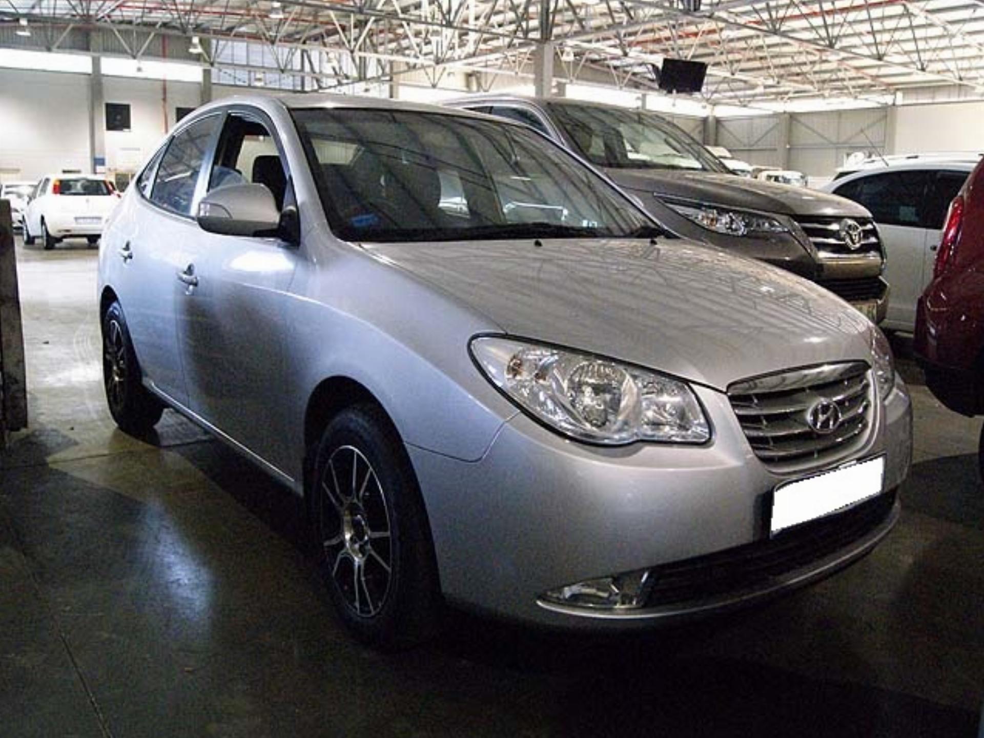 Repossessed Hyundai Elantra 1.6 2011 on auction MC48267