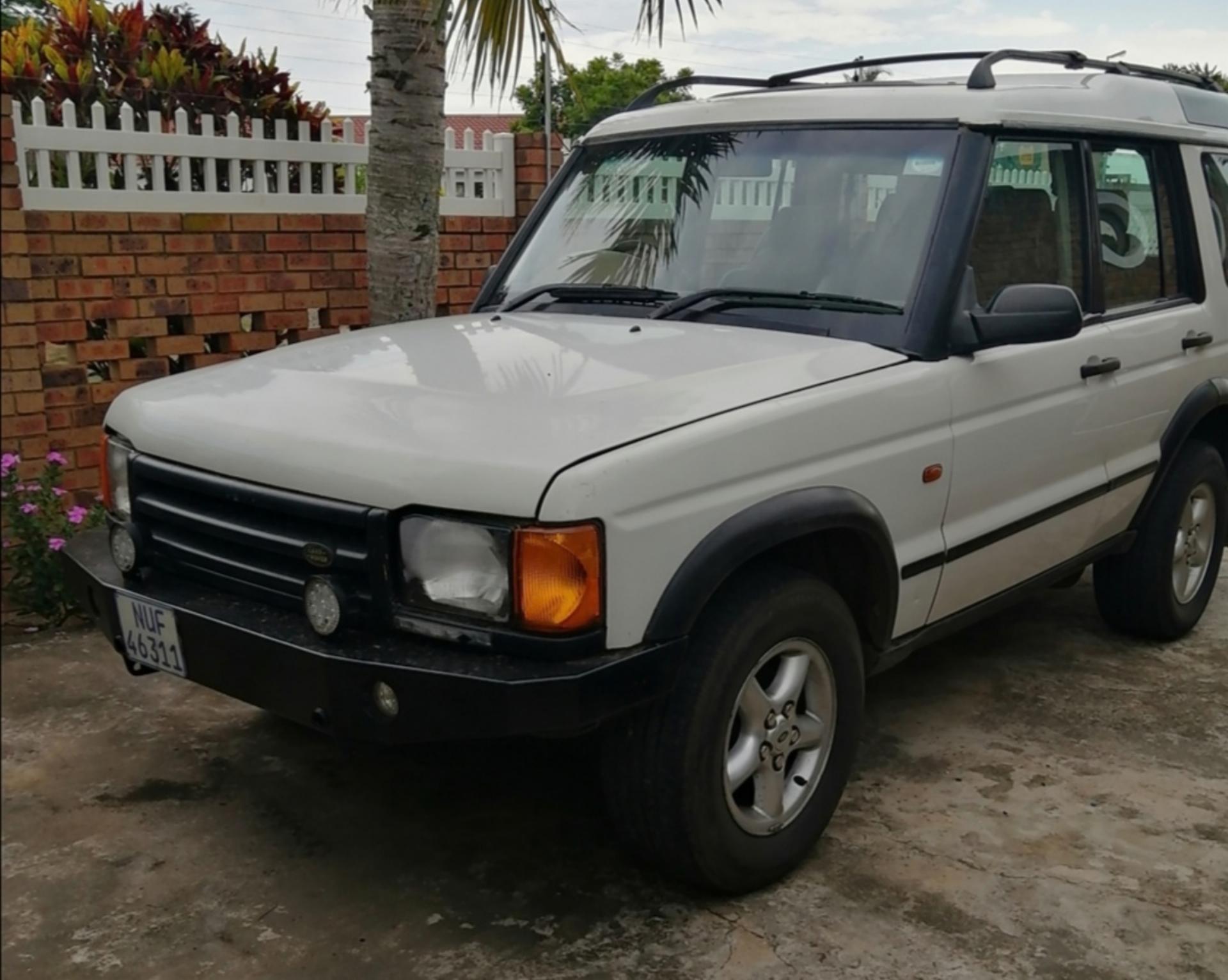 Used Land Rover Discovery 2 V8 4X4 2002 on auction - MC2101310007