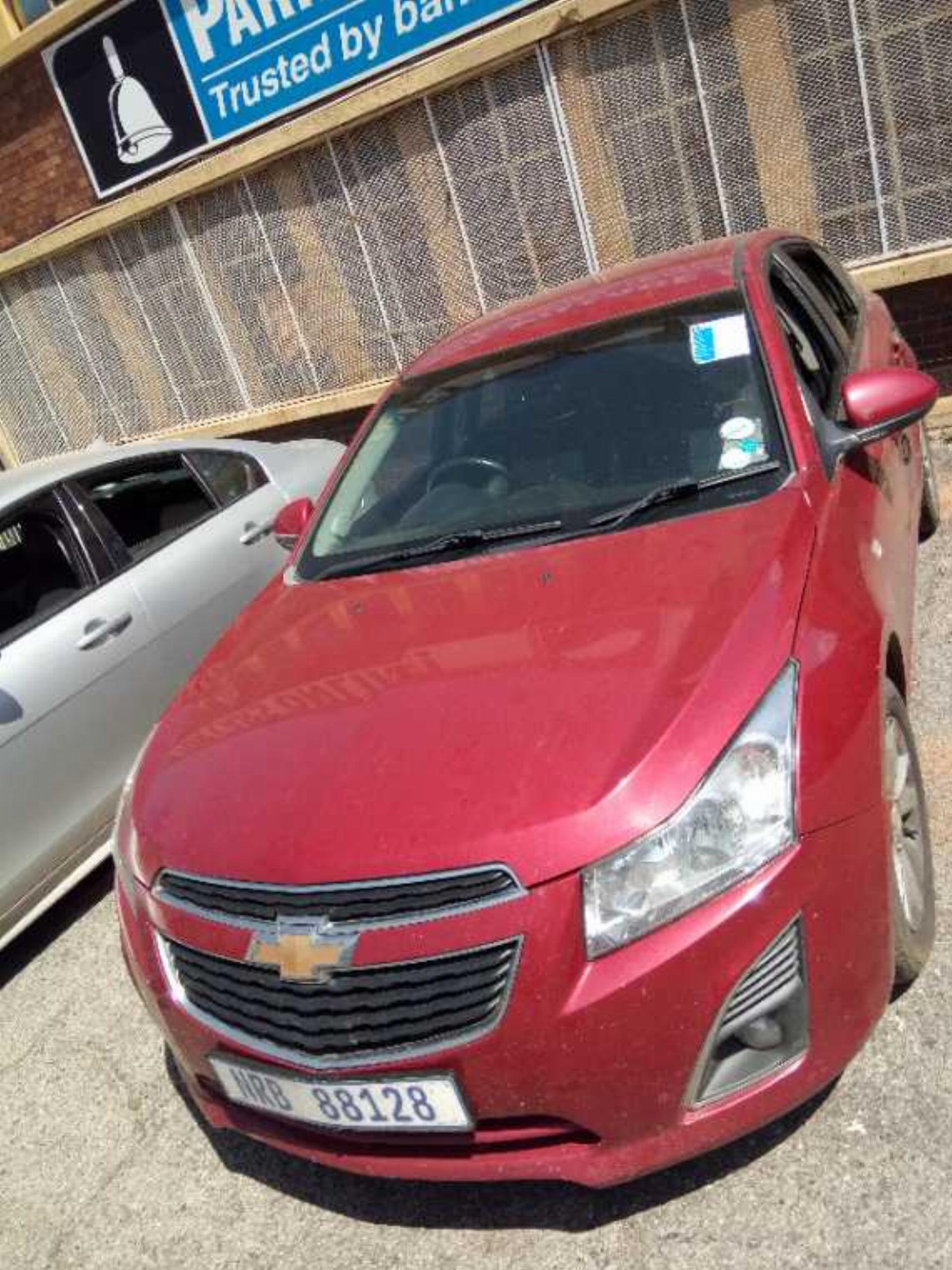 Repossessed Chevrolet Cruze 1.6 LS 5DR 2012 on auction