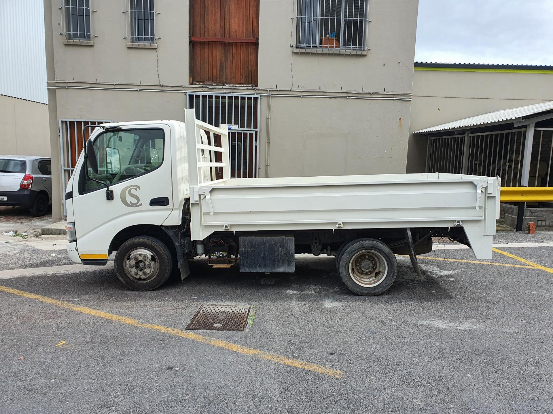 Toyota dyna в разбор Toyota dyna в разбор